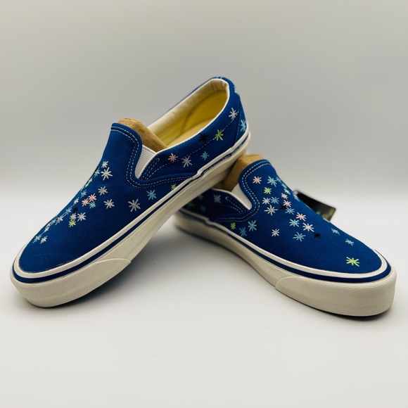 NWT Glow in Dark Vans x Better Gift Shop x AOI Premium Slip-On 98 MTE Kirakira - Picture 6 of 13